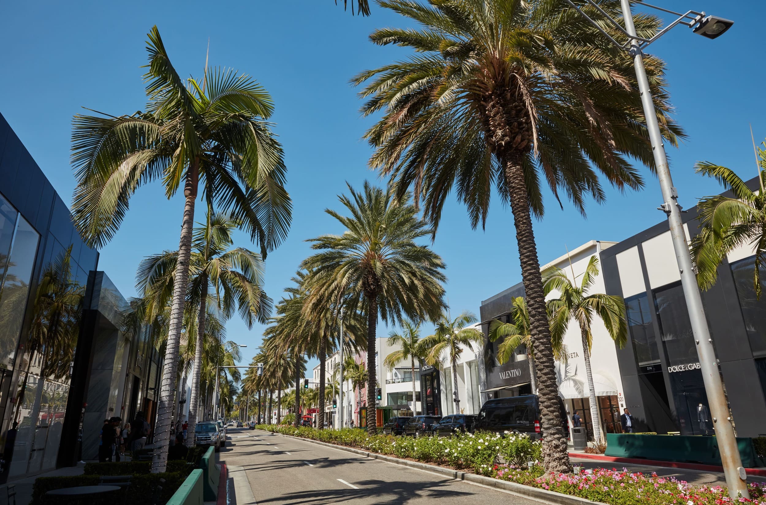 Rockin' around Rodeo Drive for the holidays - Beverly Press & Park